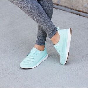 SuperFeet Addy sneakers Yucca blue suede